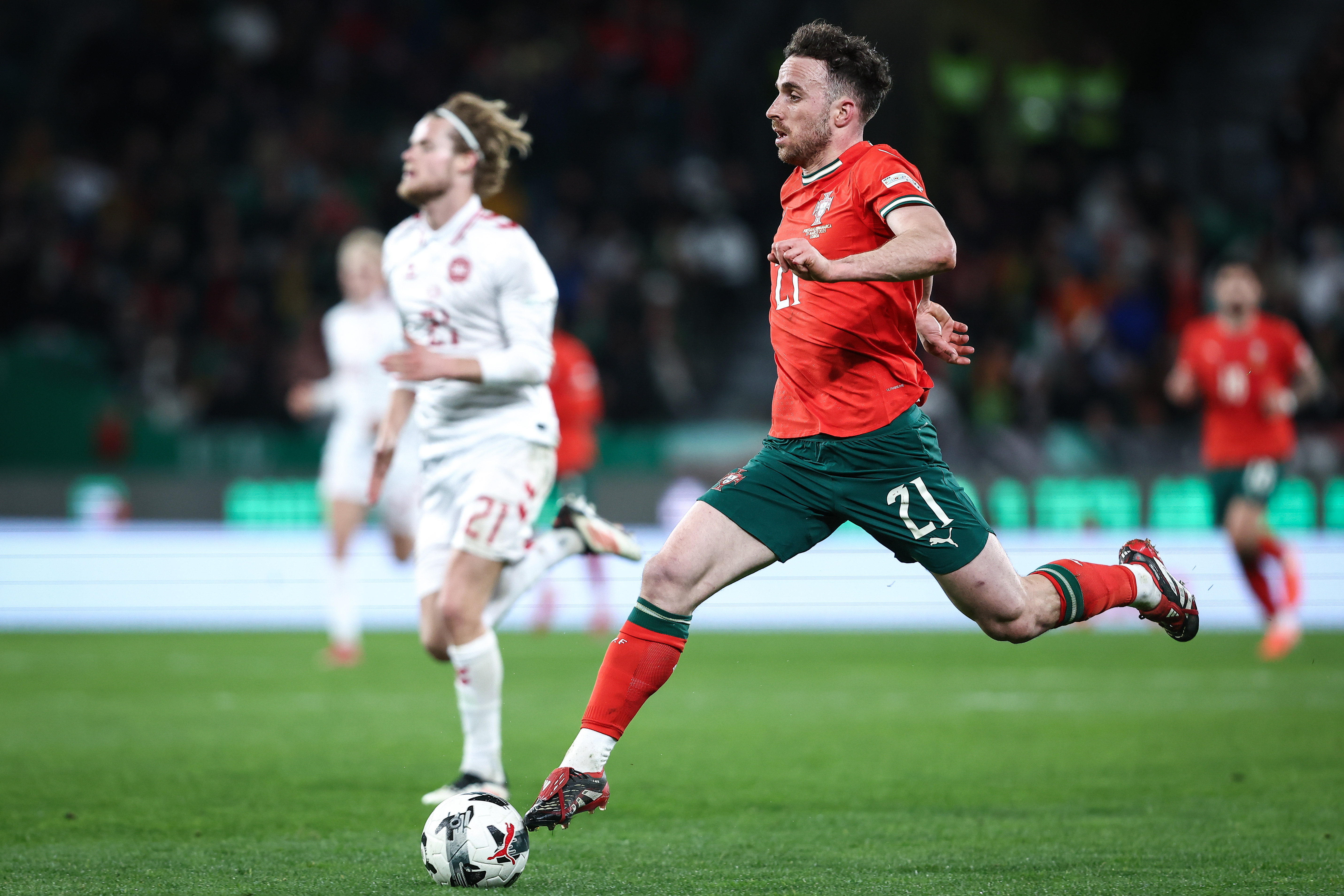 葡萄牙创纪录连胜晋级欧国联决赛